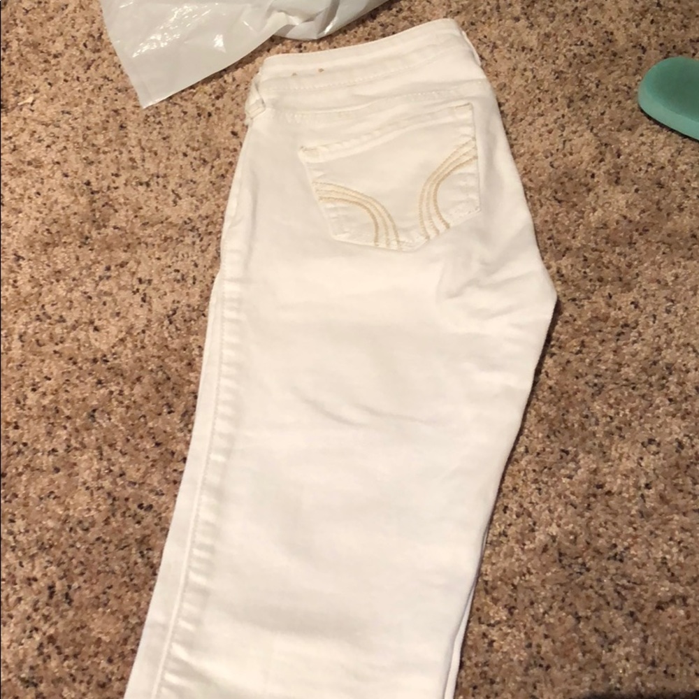 White skinny jeans